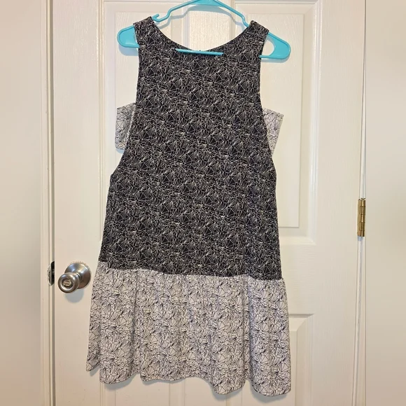 Amour Vert Silk Navy and White Abstract  Mini Dress XS - Picture 2 of 11